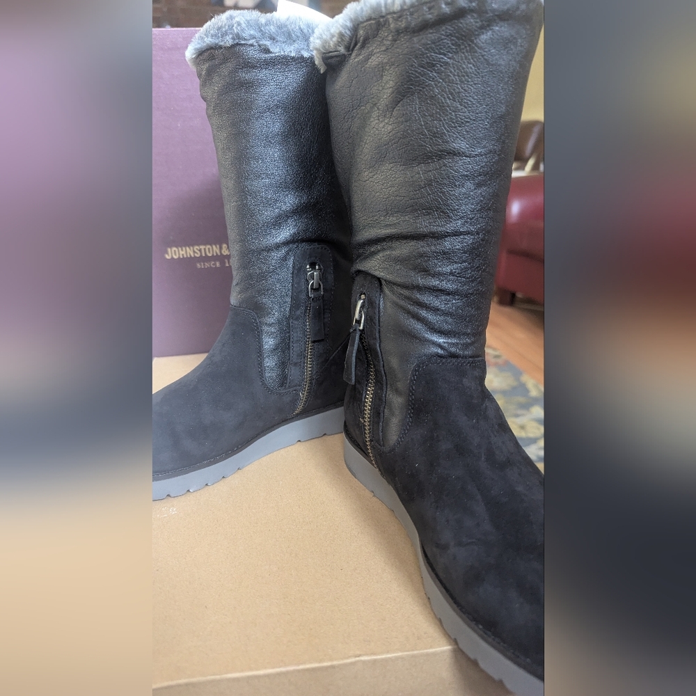 Johnston and Murphy Paula Cuff Boot